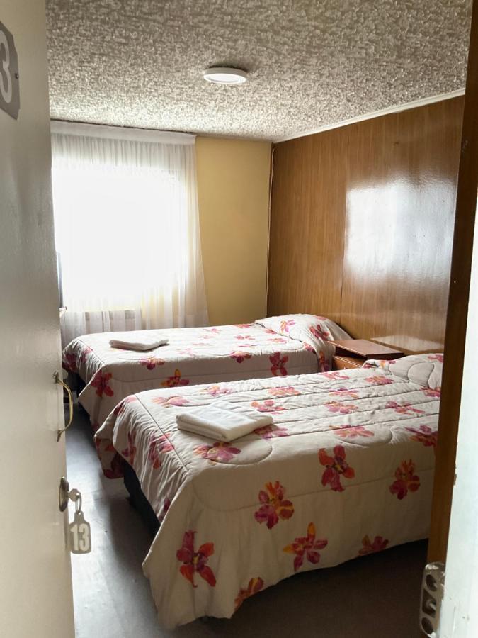 Hostal Balmaceda Punta Arenas Buitenkant foto