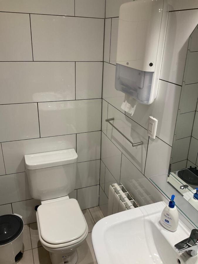 Hostal Balmaceda Punta Arenas Buitenkant foto