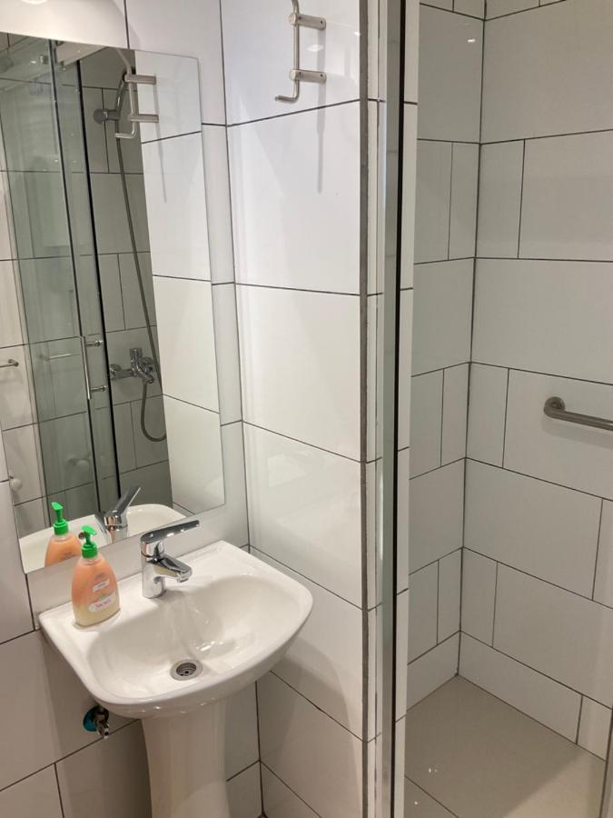 Hostal Balmaceda Punta Arenas Buitenkant foto