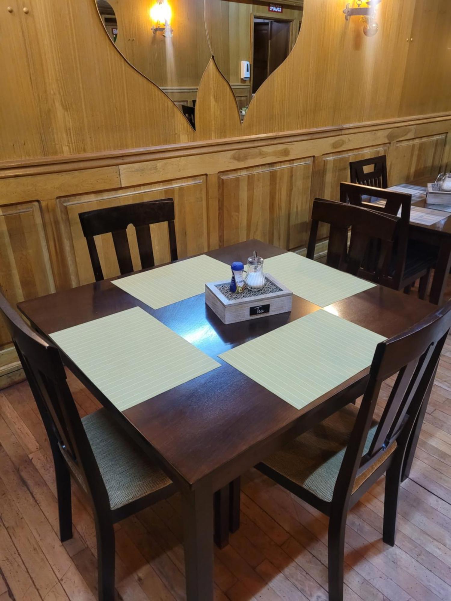 Hostal Balmaceda Punta Arenas Buitenkant foto
